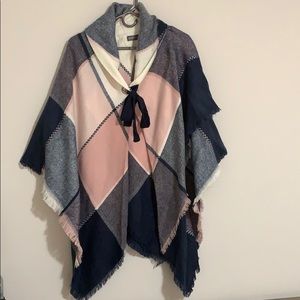 Plaid patterned cape